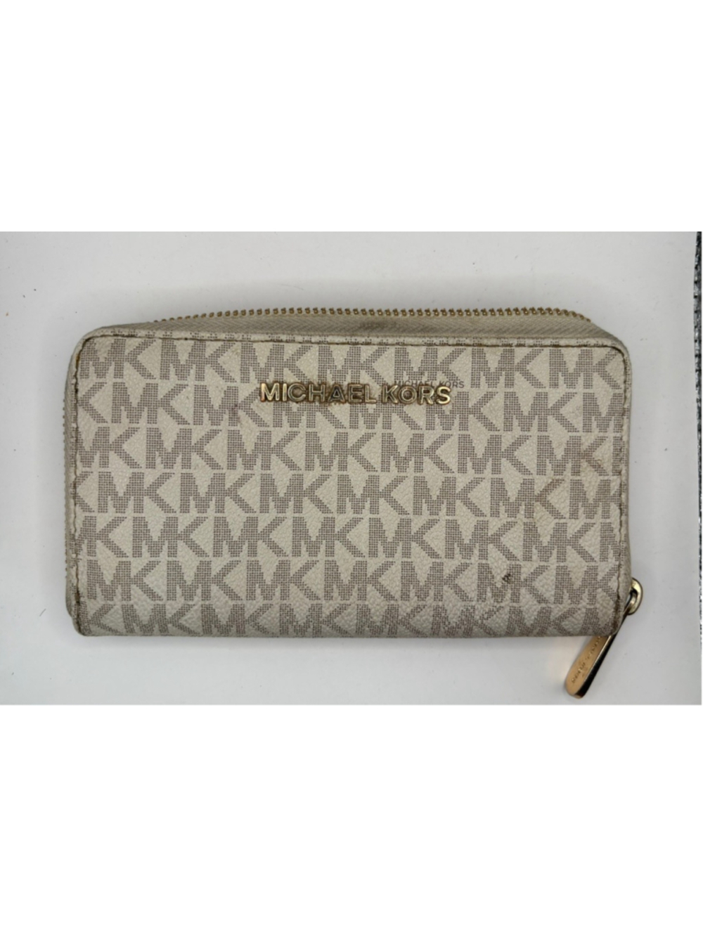 Michael Kors Jet Set Travel Large Logo Quarter Zip wallet Vanilla MK Siganture